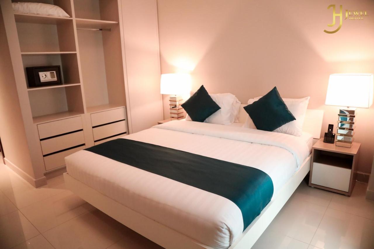Sunday Luxury Downtown Adliya Formerly Jewel Hotel Manama Extérieur photo