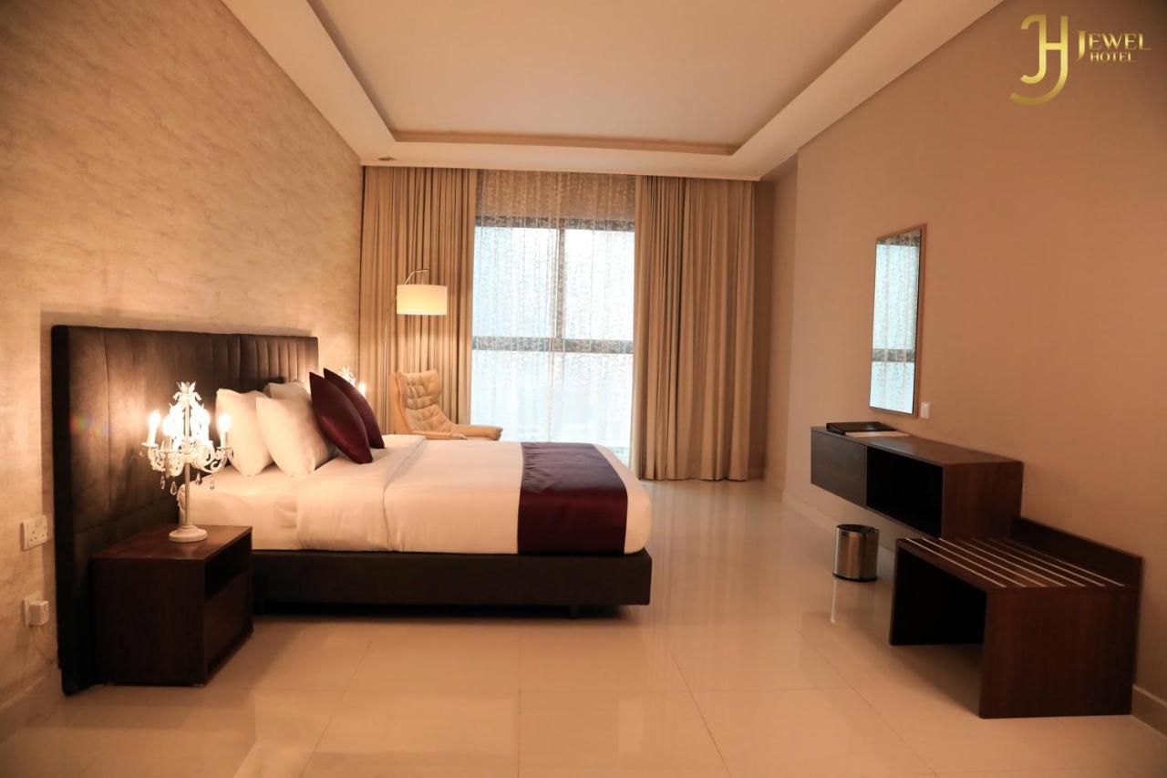 Sunday Luxury Downtown Adliya Formerly Jewel Hotel Manama Extérieur photo